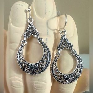 Vintage -Uniquely Carved Silver Dangle Earrings